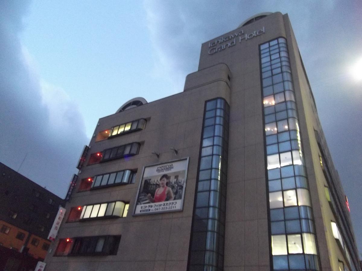 Ichikawa Grand Hotel Esterno foto